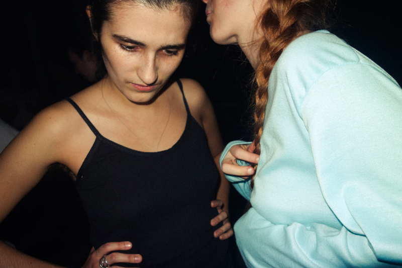 Illustration for article titled WHITE GIRL : WRAP PARTY
